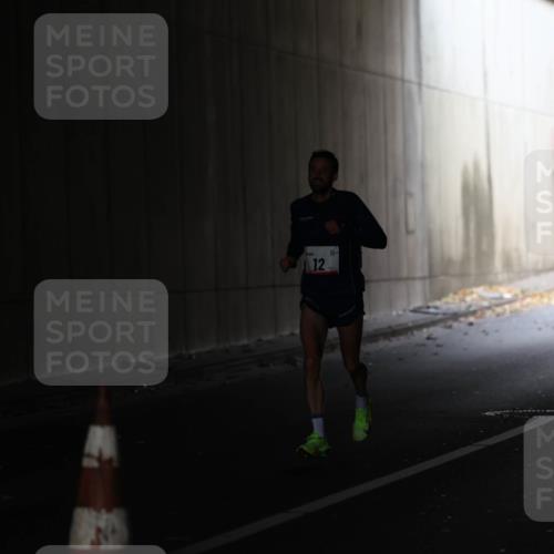 05.10.2025 - 20. swb-Marathon Bremen Michael Strokosch http://msf.ph/oto/9211535 05.10.2025 11:49:26 Laufen 12 meine-sportfotos.de