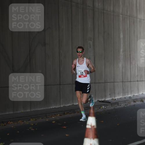 05.10.2025 - 20. swb-Marathon Bremen Michael Strokosch http://msf.ph/oto/9211550 05.10.2025 11:50:01 Laufen 13 meine-sportfotos.de