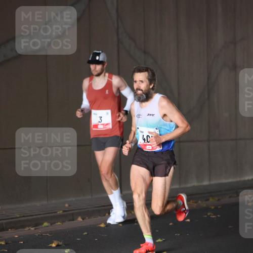 05.10.2025 - 20. swb-Marathon Bremen Michael Strokosch http://msf.ph/oto/9211572 05.10.2025 11:50:28 Laufen 3, 7001 meine-sportfotos.de
