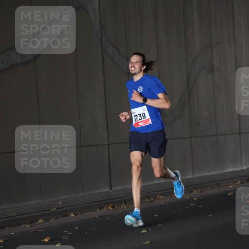 05.10.2025 - 20. swb-Marathon Bremen Michael Strokosch http://msf.ph/oto/9211586 05.10.2025 11:52:54 Laufen 1739 meine-sportfotos.de