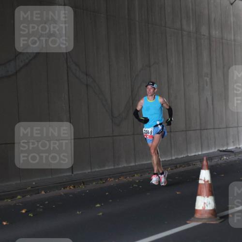 05.10.2025 - 20. swb-Marathon Bremen Michael Strokosch http://msf.ph/oto/9211598 05.10.2025 11:53:43 Laufen 2049 meine-sportfotos.de