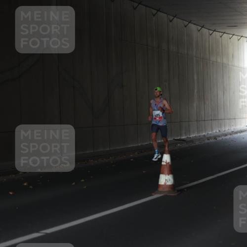 05.10.2025 - 20. swb-Marathon Bremen Michael Strokosch http://msf.ph/oto/9211630 05.10.2025 11:56:11 Laufen 485 meine-sportfotos.de