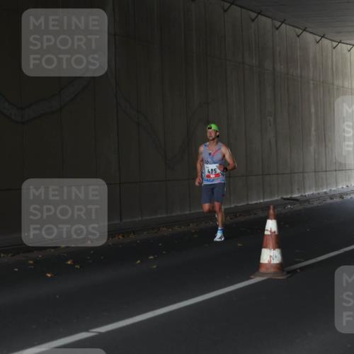 05.10.2025 - 20. swb-Marathon Bremen Michael Strokosch http://msf.ph/oto/9211632 05.10.2025 11:56:11 Laufen 485 meine-sportfotos.de