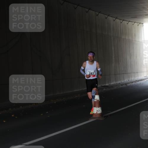 05.10.2025 - 20. swb-Marathon Bremen Michael Strokosch http://msf.ph/oto/9211641 05.10.2025 11:56:28 Laufen 282 meine-sportfotos.de