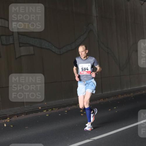 05.10.2025 - 20. swb-Marathon Bremen Michael Strokosch http://msf.ph/oto/9211652 05.10.2025 11:56:38 Laufen 594 meine-sportfotos.de