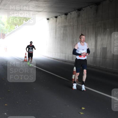 05.10.2025 - 20. swb-Marathon Bremen Michael Strokosch http://msf.ph/oto/9211711 05.10.2025 11:58:51 Laufen  meine-sportfotos.de