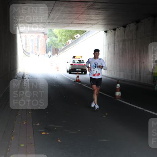 05.10.2025 - 20. swb-Marathon Bremen Michael Strokosch http://msf.ph/oto/9211750 05.10.2025 12:00:56 Laufen  meine-sportfotos.de