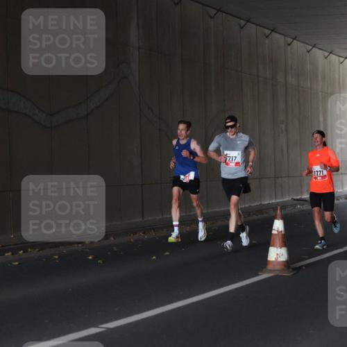 05.10.2025 - 20. swb-Marathon Bremen Michael Strokosch http://msf.ph/oto/9211765 05.10.2025 12:01:23 Laufen 17, 1771 meine-sportfotos.de