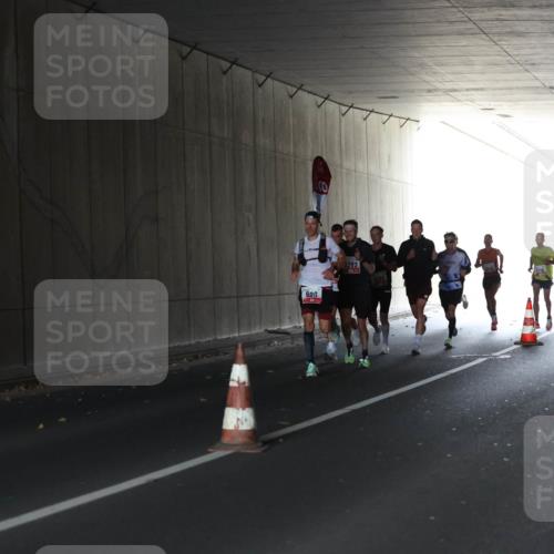 05.10.2025 - 20. swb-Marathon Bremen Michael Strokosch http://msf.ph/oto/9211801 05.10.2025 12:02:39 Laufen  meine-sportfotos.de