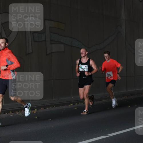 05.10.2025 - 20. swb-Marathon Bremen Michael Strokosch http://msf.ph/oto/9211827 05.10.2025 12:03:34 Laufen 157, 705 meine-sportfotos.de