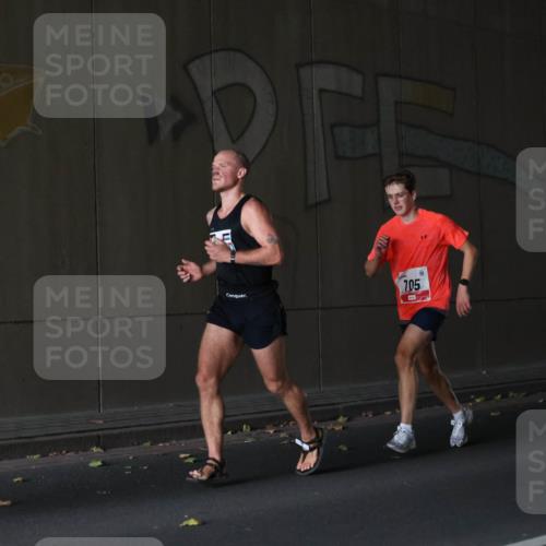 05.10.2025 - 20. swb-Marathon Bremen Michael Strokosch http://msf.ph/oto/9211830 05.10.2025 12:03:35 Laufen 7, 05 meine-sportfotos.de