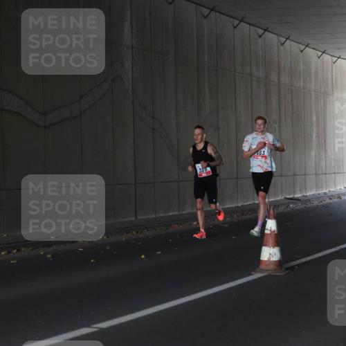 05.10.2025 - 20. swb-Marathon Bremen Michael Strokosch http://msf.ph/oto/9211869 05.10.2025 12:04:34 Laufen 309, 663 meine-sportfotos.de
