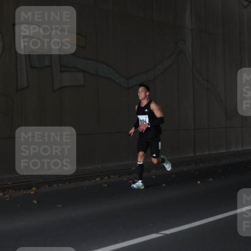 05.10.2025 - 20. swb-Marathon Bremen Michael Strokosch http://msf.ph/oto/9211903 05.10.2025 12:06:13 Laufen 994 meine-sportfotos.de