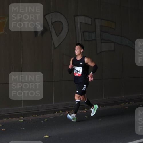 05.10.2025 - 20. swb-Marathon Bremen Michael Strokosch http://msf.ph/oto/9211907 05.10.2025 12:06:14 Laufen 994 meine-sportfotos.de