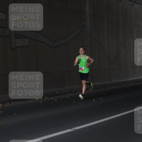 05.10.2025 - 20. swb-Marathon Bremen Michael Strokosch http://msf.ph/oto/9211923 05.10.2025 12:06:31 Laufen 8 meine-sportfotos.de