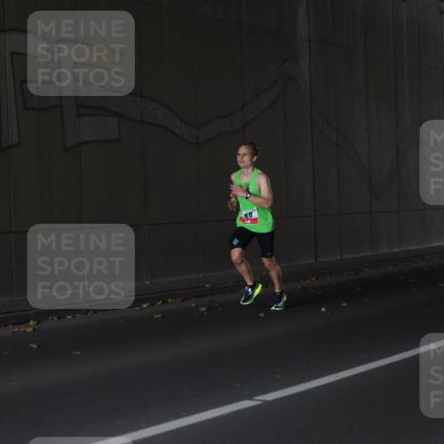 05.10.2025 - 20. swb-Marathon Bremen Michael Strokosch http://msf.ph/oto/9211924 05.10.2025 12:06:31 Laufen 58 meine-sportfotos.de