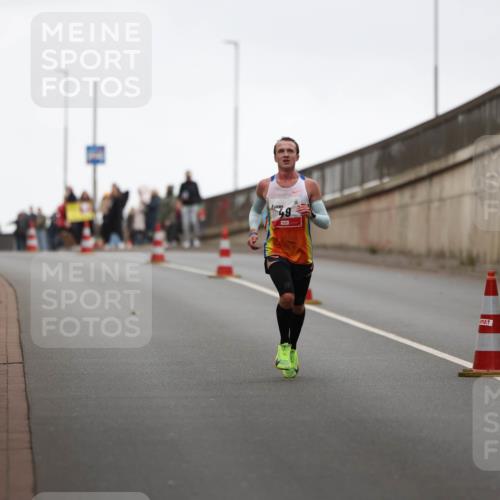 05.10.2025 - 20. swb-Marathon Bremen Michael Strokosch http://msf.ph/oto/9211940 05.10.2025 12:07:59 Laufen  meine-sportfotos.de