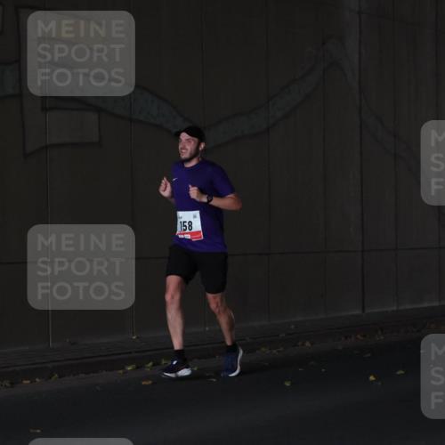 05.10.2025 - 20. swb-Marathon Bremen Michael Strokosch http://msf.ph/oto/9211969 05.10.2025 12:08:46 Laufen 158, 119 meine-sportfotos.de