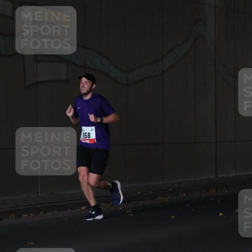05.10.2025 - 20. swb-Marathon Bremen Michael Strokosch http://msf.ph/oto/9211970 05.10.2025 12:08:46 Laufen 158 meine-sportfotos.de