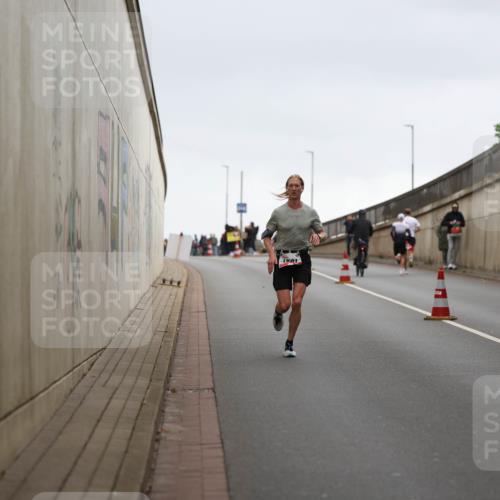 05.10.2025 - 20. swb-Marathon Bremen Michael Strokosch http://msf.ph/oto/9211982 05.10.2025 12:09:00 Laufen  meine-sportfotos.de