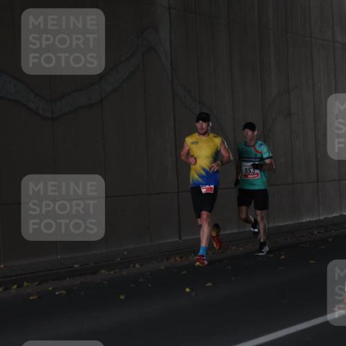 05.10.2025 - 20. swb-Marathon Bremen Michael Strokosch http://msf.ph/oto/9211996 05.10.2025 12:09:24 Laufen 953 meine-sportfotos.de