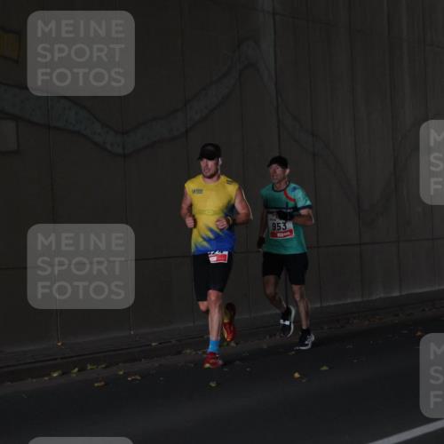05.10.2025 - 20. swb-Marathon Bremen Michael Strokosch http://msf.ph/oto/9211999 05.10.2025 12:09:24 Laufen 953 meine-sportfotos.de