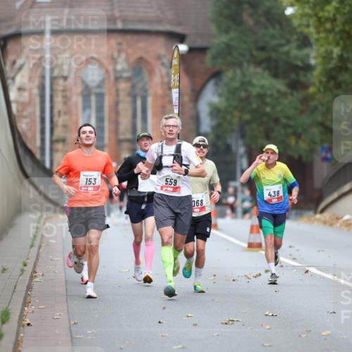 05.10.2025 - 20. swb-Marathon Bremen Michael Strokosch http://msf.ph/oto/9212095 05.10.2025 12:13:44 Laufen 153, 559, 438, 068 meine-sportfotos.de