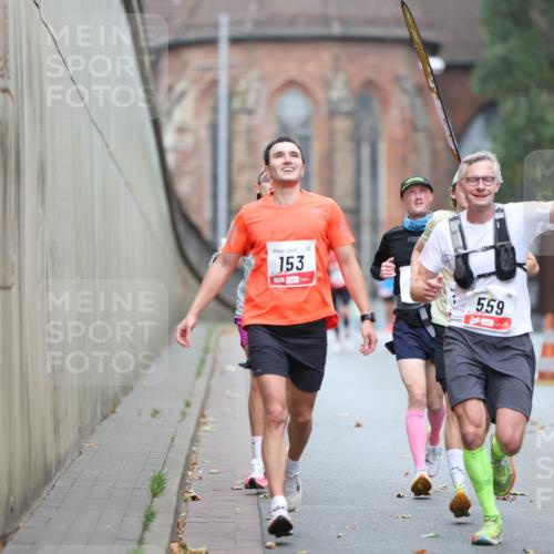 05.10.2025 - 20. swb-Marathon Bremen Michael Strokosch http://msf.ph/oto/9212104 05.10.2025 12:13:46 Laufen 153, 559 meine-sportfotos.de