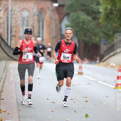 05.10.2025 - 20. swb-Marathon Bremen Michael Strokosch http://msf.ph/oto/9212138 05.10.2025 12:13:57 Laufen 5, 1618 meine-sportfotos.de