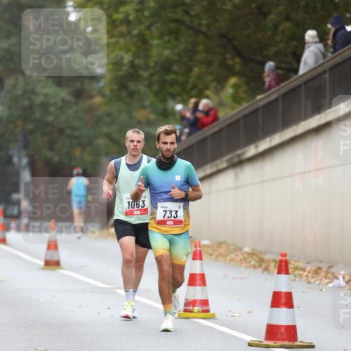 05.10.2025 - 20. swb-Marathon Bremen Michael Strokosch http://msf.ph/oto/9212269 05.10.2025 12:15:34 Laufen 1063, 733 meine-sportfotos.de