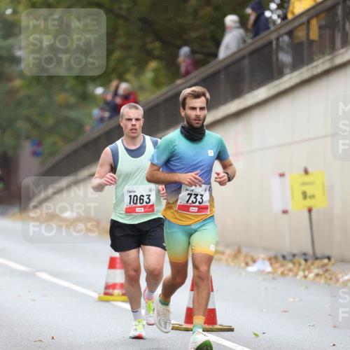 05.10.2025 - 20. swb-Marathon Bremen Michael Strokosch http://msf.ph/oto/9212272 05.10.2025 12:15:36 Laufen 1063, 733 meine-sportfotos.de