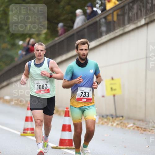 05.10.2025 - 20. swb-Marathon Bremen Michael Strokosch http://msf.ph/oto/9212274 05.10.2025 12:15:37 Laufen 1063, 733 meine-sportfotos.de