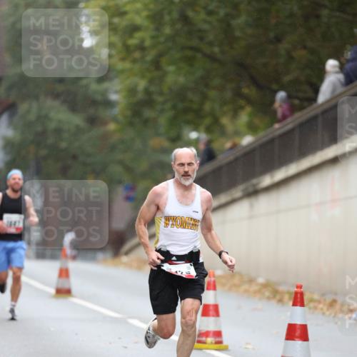 05.10.2025 - 20. swb-Marathon Bremen Michael Strokosch http://msf.ph/oto/9212292 05.10.2025 12:15:49 Laufen  meine-sportfotos.de