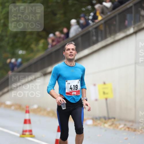 05.10.2025 - 20. swb-Marathon Bremen Michael Strokosch http://msf.ph/oto/9212372 05.10.2025 12:17:58 Laufen 4, 19, 1 meine-sportfotos.de