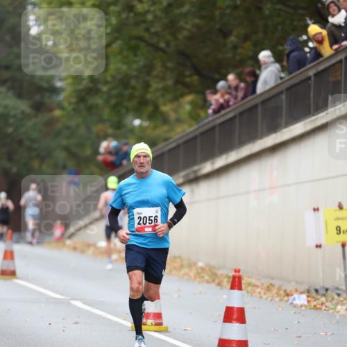 05.10.2025 - 20. swb-Marathon Bremen Michael Strokosch http://msf.ph/oto/9212378 05.10.2025 12:18:18 Laufen 2056, 9 meine-sportfotos.de