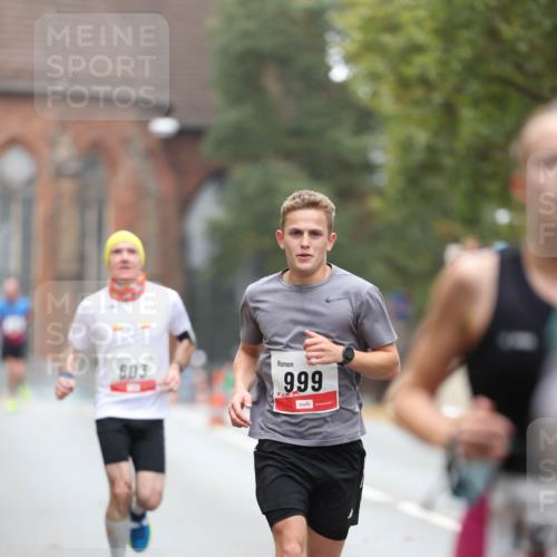05.10.2025 - 20. swb-Marathon Bremen Michael Strokosch http://msf.ph/oto/9212417 05.10.2025 12:18:55 Laufen 603, 999 meine-sportfotos.de