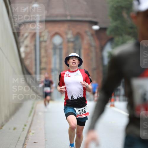 05.10.2025 - 20. swb-Marathon Bremen Michael Strokosch http://msf.ph/oto/9212453 05.10.2025 12:19:30 Laufen 338 meine-sportfotos.de