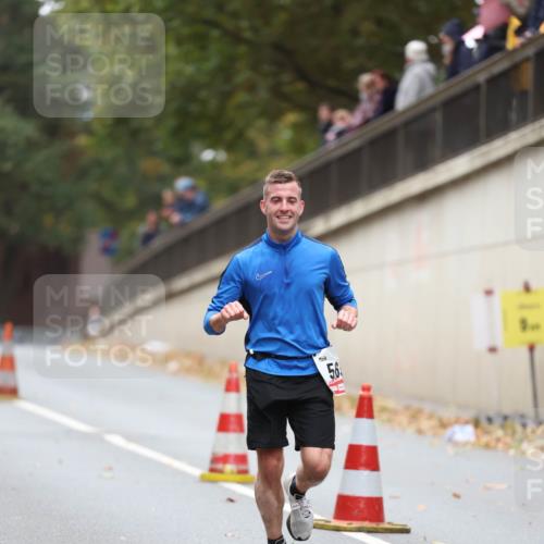 05.10.2025 - 20. swb-Marathon Bremen Michael Strokosch http://msf.ph/oto/9212475 05.10.2025 12:19:51 Laufen 56 meine-sportfotos.de