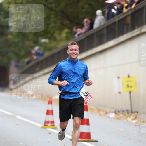 05.10.2025 - 20. swb-Marathon Bremen Michael Strokosch http://msf.ph/oto/9212476 05.10.2025 12:19:51 Laufen 160, 569 meine-sportfotos.de