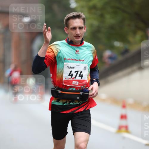 05.10.2025 - 20. swb-Marathon Bremen Michael Strokosch http://msf.ph/oto/9212485 05.10.2025 12:19:55 Laufen 20, 00981, 474 meine-sportfotos.de