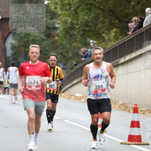 05.10.2025 - 20. swb-Marathon Bremen Michael Strokosch http://msf.ph/oto/9212538 05.10.2025 12:20:34 Laufen 1494, 307, 369 meine-sportfotos.de