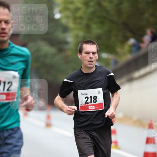 05.10.2025 - 20. swb-Marathon Bremen Michael Strokosch http://msf.ph/oto/9212585 05.10.2025 12:21:04 Laufen 12, 218 meine-sportfotos.de
