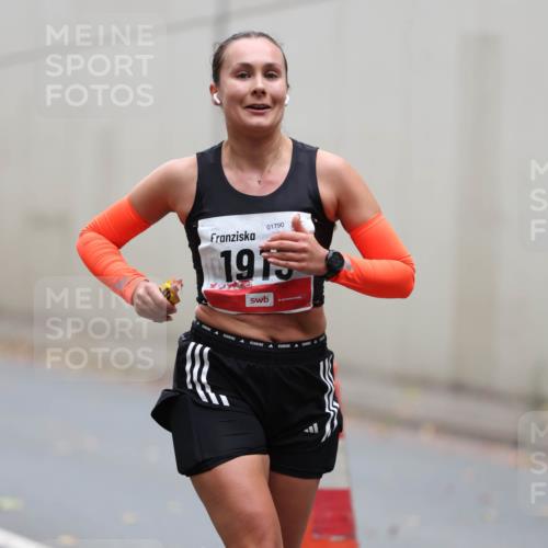 05.10.2025 - 20. swb-Marathon Bremen Michael Strokosch http://msf.ph/oto/9212589 05.10.2025 12:21:07 Laufen 01790, 1915, 20 meine-sportfotos.de