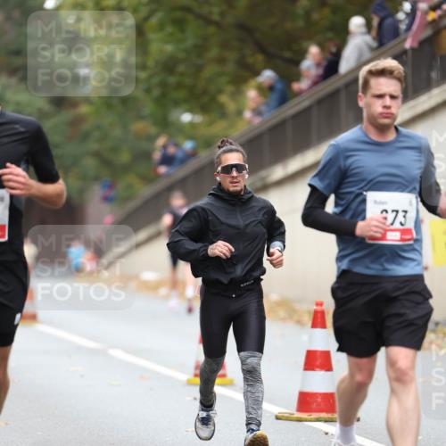 05.10.2025 - 20. swb-Marathon Bremen Michael Strokosch http://msf.ph/oto/9212619 05.10.2025 12:21:34 Laufen 373 meine-sportfotos.de