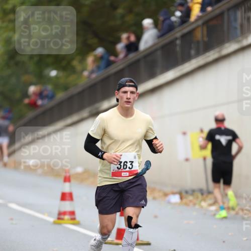 05.10.2025 - 20. swb-Marathon Bremen Michael Strokosch http://msf.ph/oto/9212656 05.10.2025 12:22:02 Laufen 363 meine-sportfotos.de