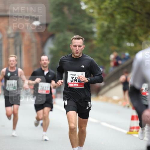 05.10.2025 - 20. swb-Marathon Bremen Michael Strokosch http://msf.ph/oto/9212740 05.10.2025 12:23:32 Laufen 343, 01249, 68 meine-sportfotos.de