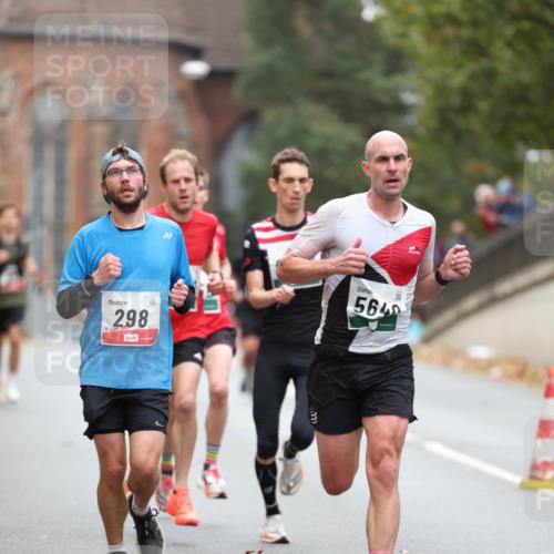 05.10.2025 - 20. swb-Marathon Bremen Michael Strokosch http://msf.ph/oto/9212866 05.10.2025 12:24:21 Laufen 298, 564 meine-sportfotos.de