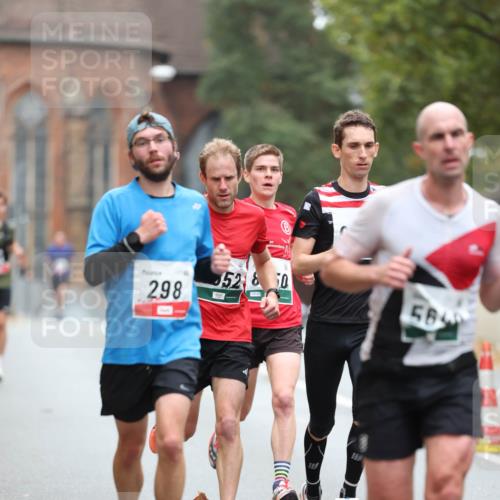 05.10.2025 - 20. swb-Marathon Bremen Michael Strokosch http://msf.ph/oto/9212871 05.10.2025 12:24:22 Laufen 298, 521850, 5 meine-sportfotos.de
