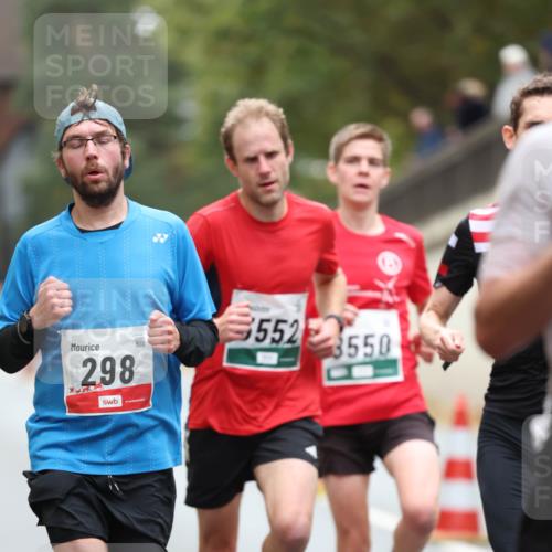 05.10.2025 - 20. swb-Marathon Bremen Michael Strokosch http://msf.ph/oto/9212879 05.10.2025 12:24:23 Laufen 298, 552, 550 meine-sportfotos.de