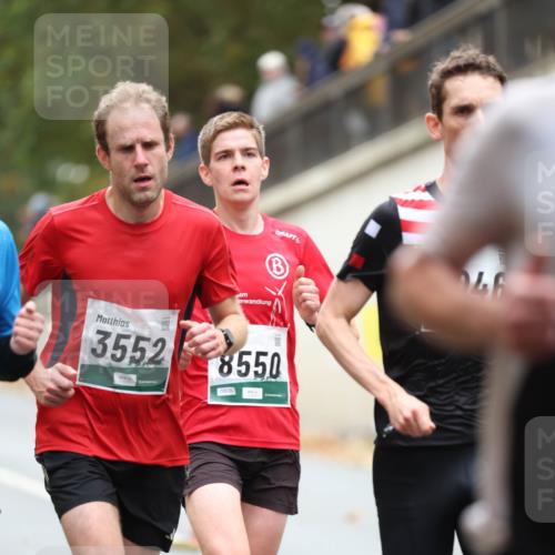 05.10.2025 - 20. swb-Marathon Bremen Michael Strokosch http://msf.ph/oto/9212881 05.10.2025 12:24:23 Laufen 3552, 46, 8550 meine-sportfotos.de